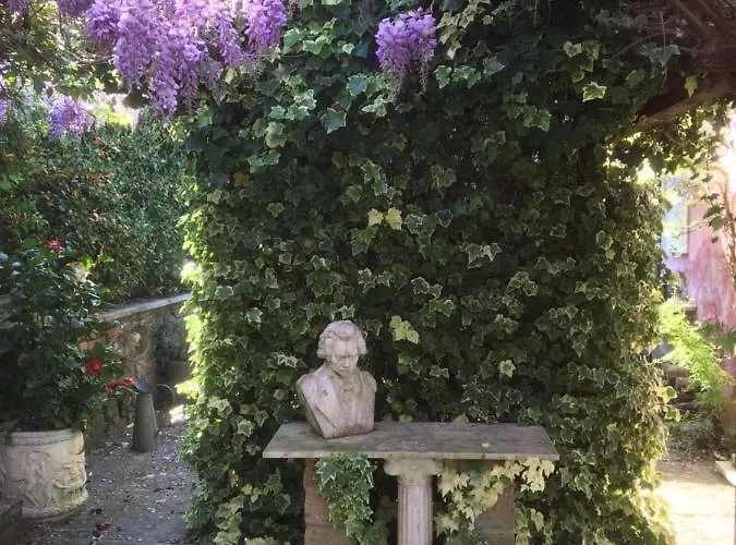 Semesterbostad La Gioiella *