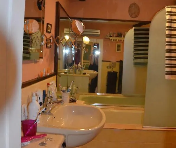 Semesterbostad La Gioiella *